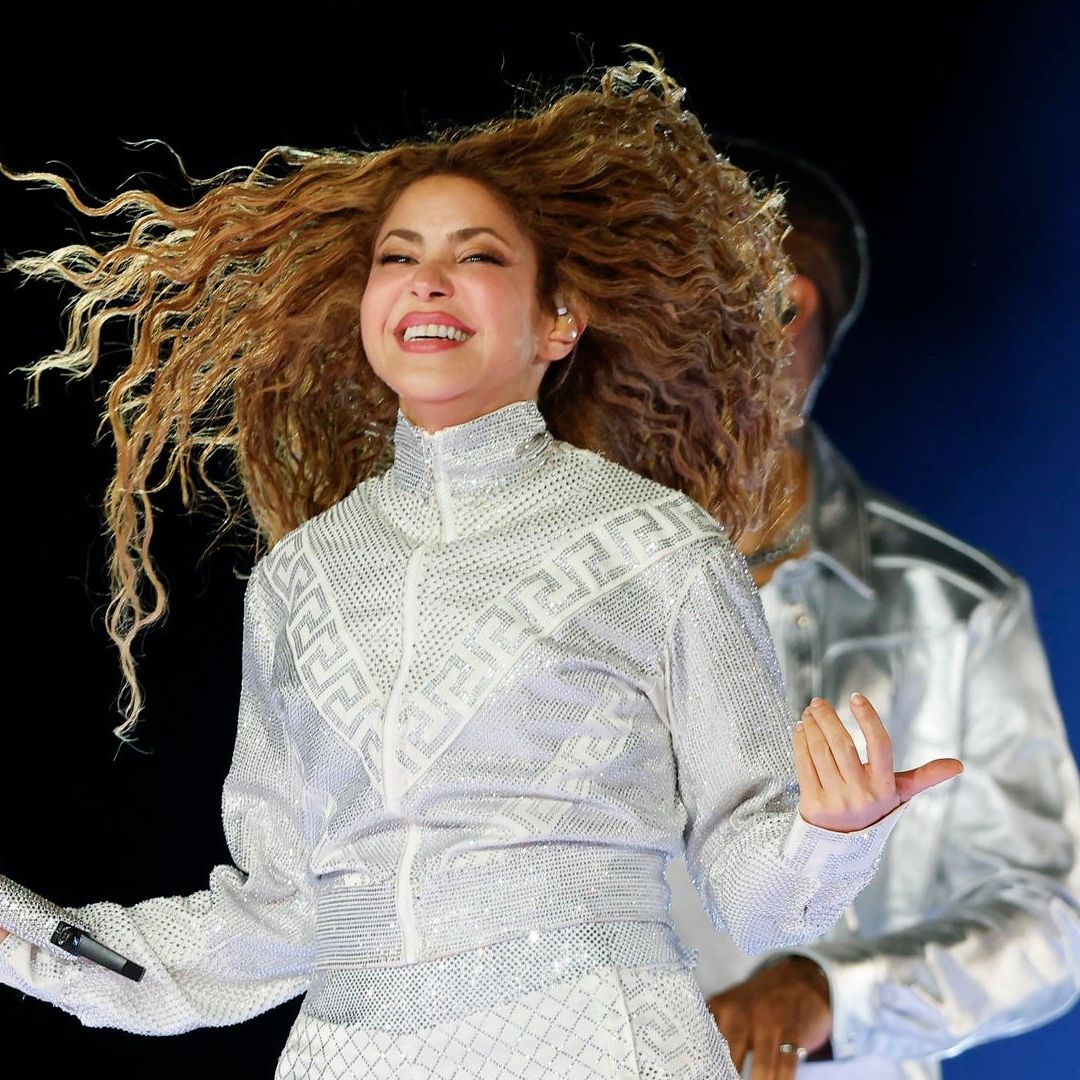 Mega operativo de seguridad en concierto de Shakira en el Zócalo.