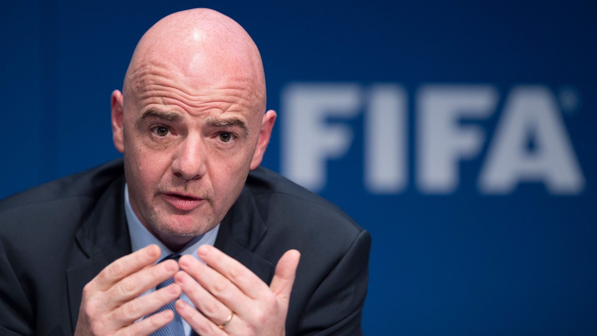 Futbolistas que se Cubran la Boca Deberían ser Expulsados, Propone Gianni Infantino