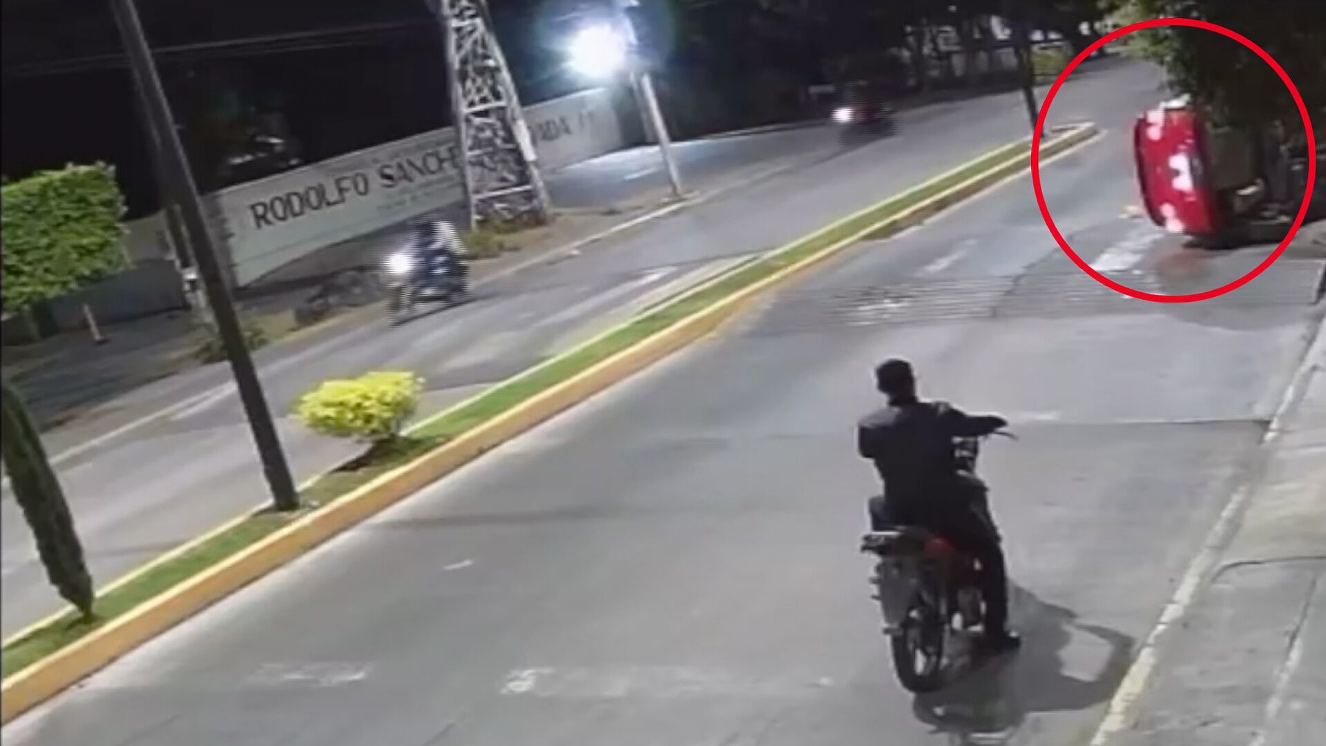 Conductor en Aparente Estado de Ebriedad Atropella a Dos Personas y ...