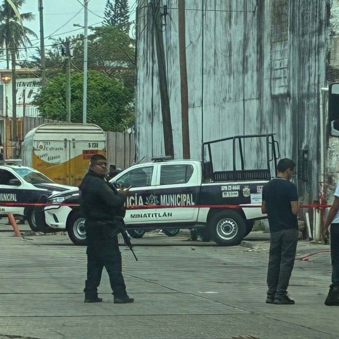 Hombres son Atacados a Disparos Motocicleta Colonia Insurgentes Sur Minatitlán Veracruz