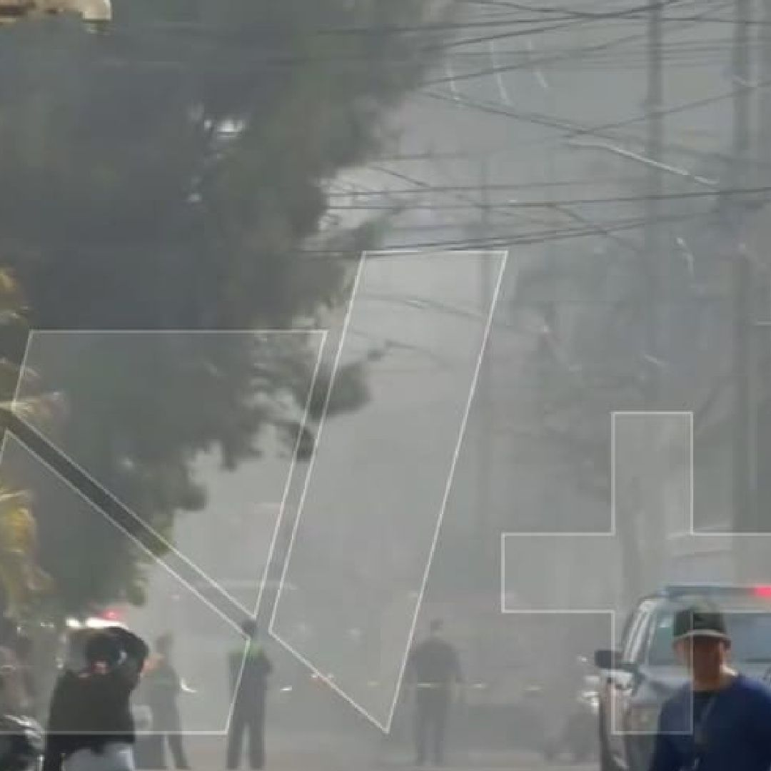 Reportaron el incendio de una bodega de muebles en Tonalá