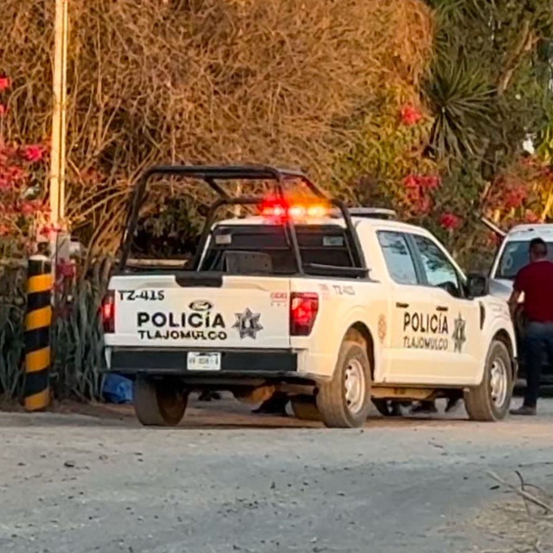 Asesinan a hombre y le roban su vehículo en brecha de Tlajomulco