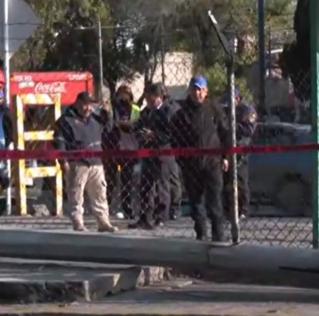 Suspenden Servicio del Tren Ligero en Xochimilco por Caída de Poste