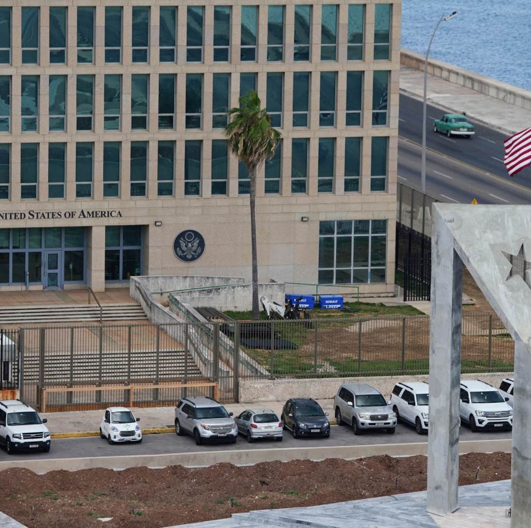 Rechaza Cuba Solicitud de EUA para Importar Diésel para su Embajada en La Habana
