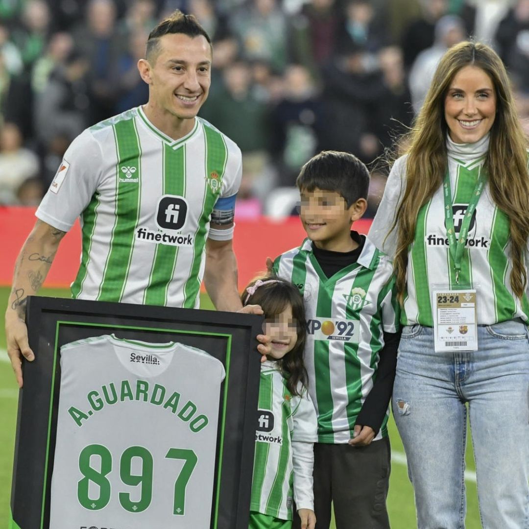 Video | Real Betis Despide a Andrés Guardado con 'Cielito Lindo' Adaptado