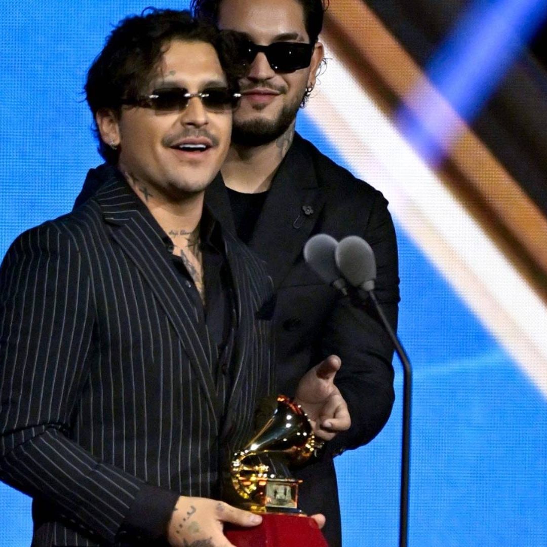 Christian Nodal Omite a Ángela Aguilar en su Discurso de Agradecimiento en los Latin Grammy