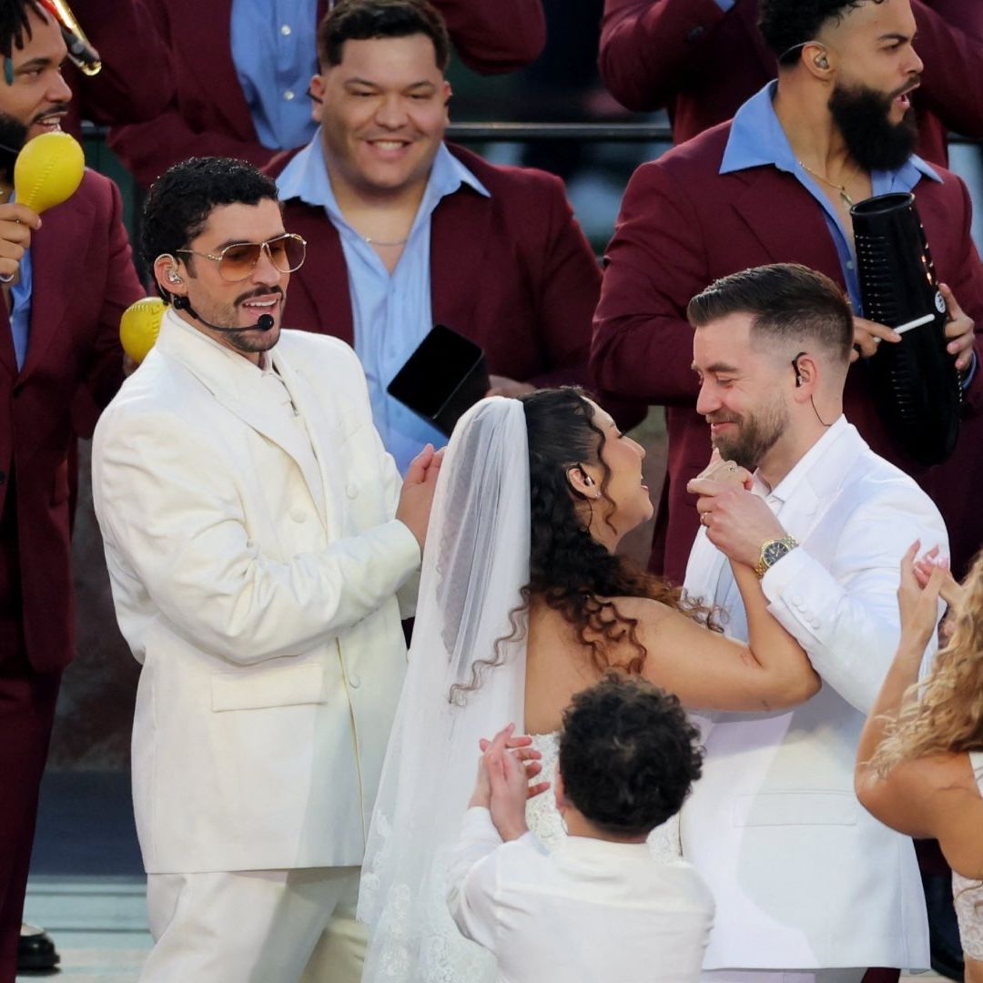 ¿La Boda Celebrada en el Show de Bad Bunny en el Super Bowl Fue Real?