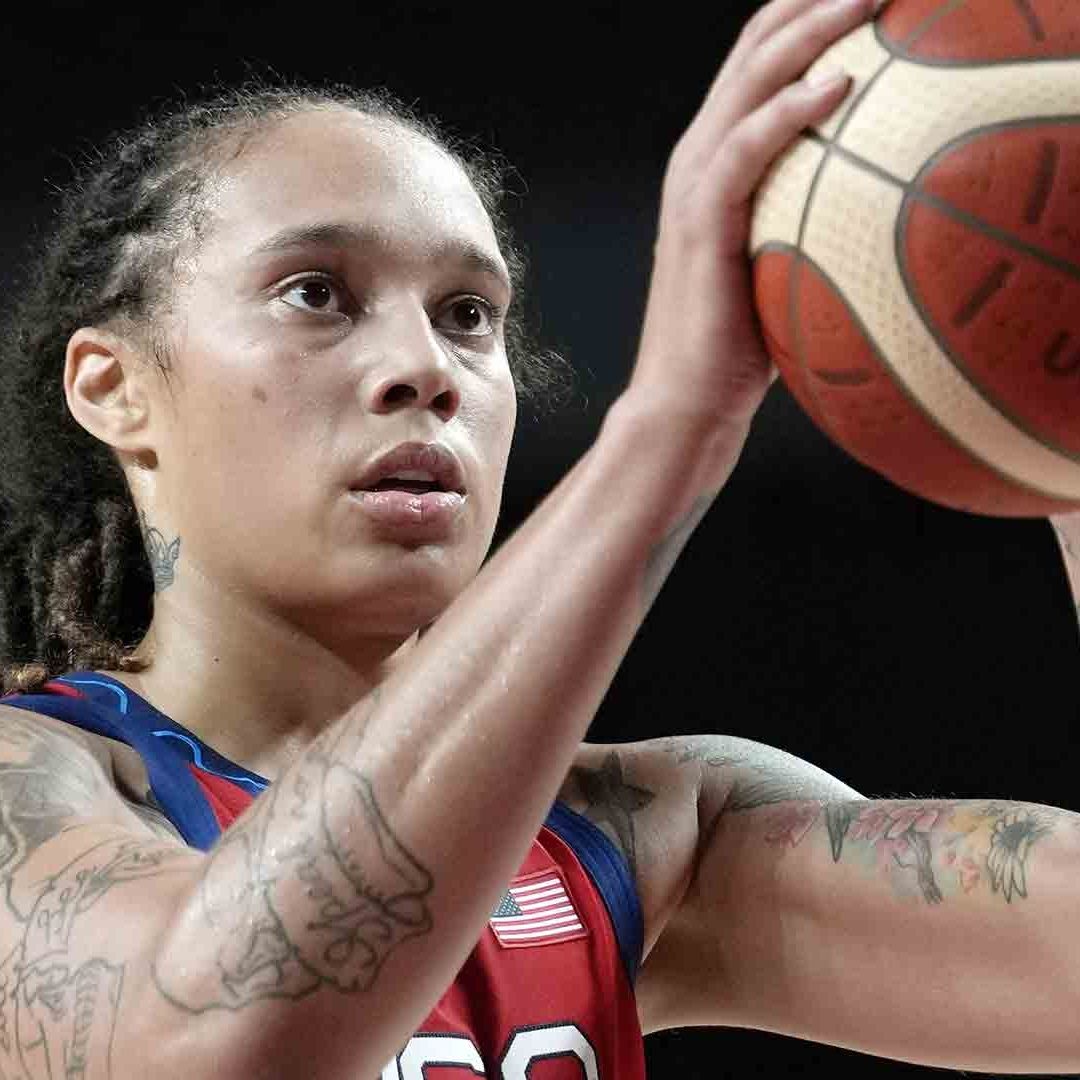 Brittney Griner asegura que volverá a jugar basquetbol tras ser liberada por Rusia