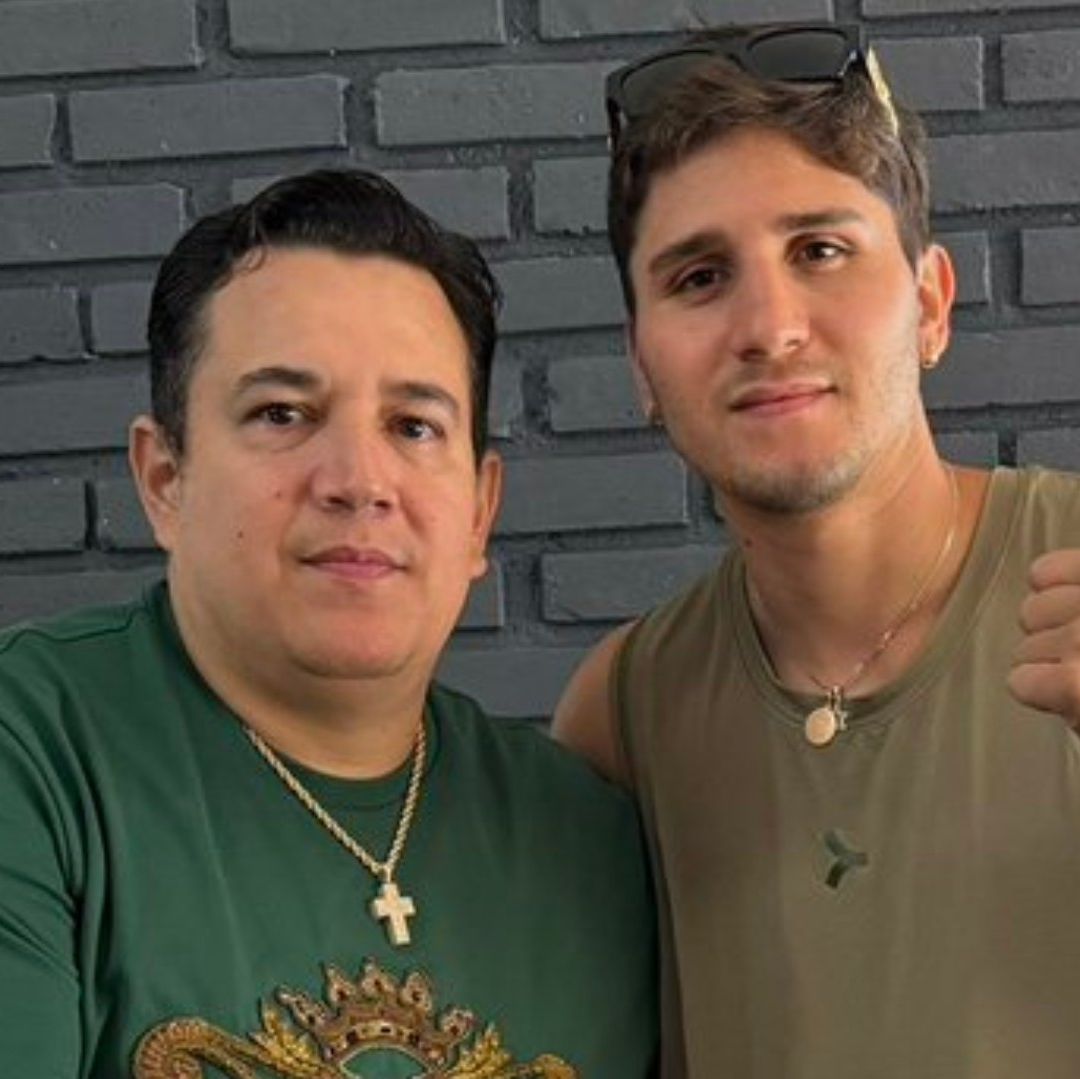 Eddy Reynoso quiere hacer de Marco Verde un campeón mundial. Foto @MarcoAGreen