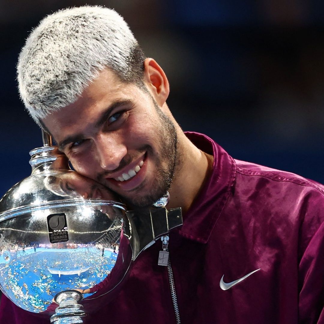 Carlos Alcaraz Conquista el ATP 500 de Tokio Tras Vencer a Taylor Fritz