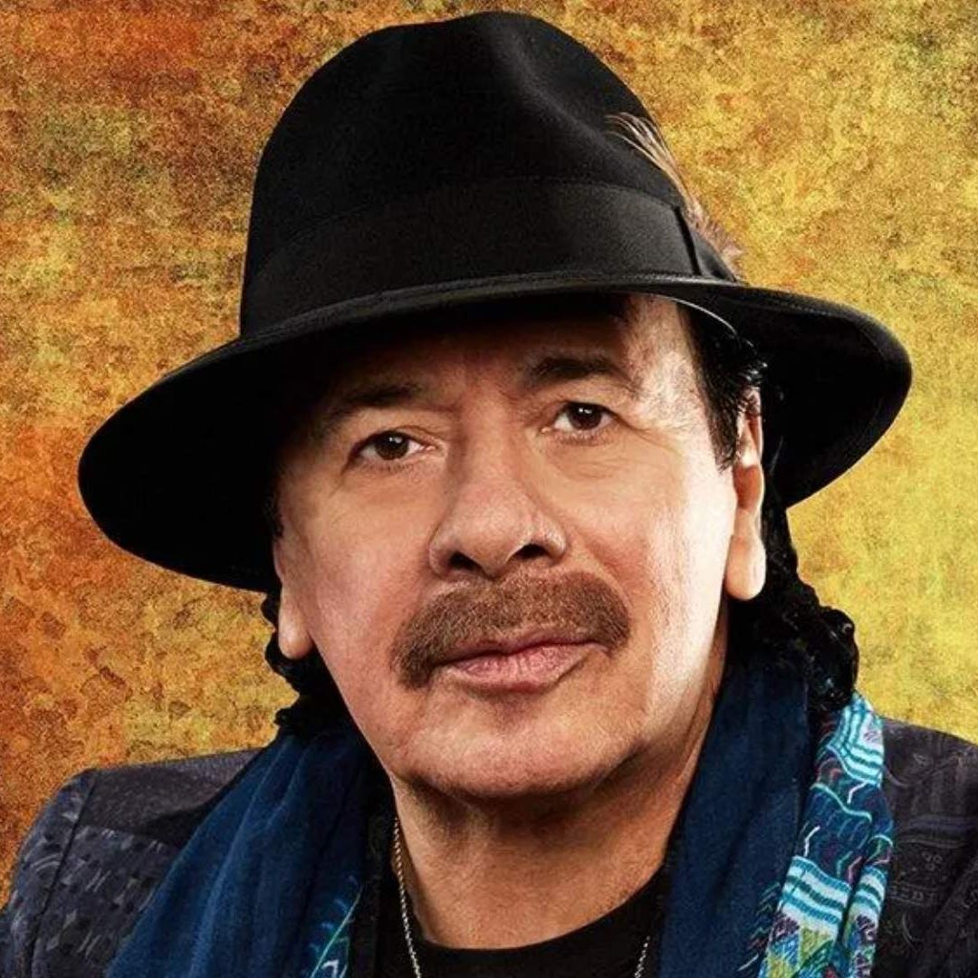 Carlos Santana fue hospitalizado