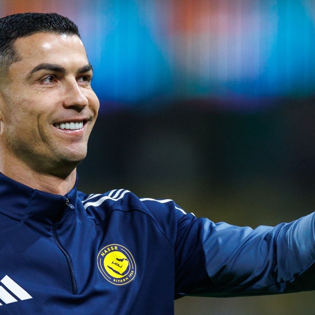 Cristiano Ronaldo Anota Doblete en Arabia y se Acerca a los Mil Goles