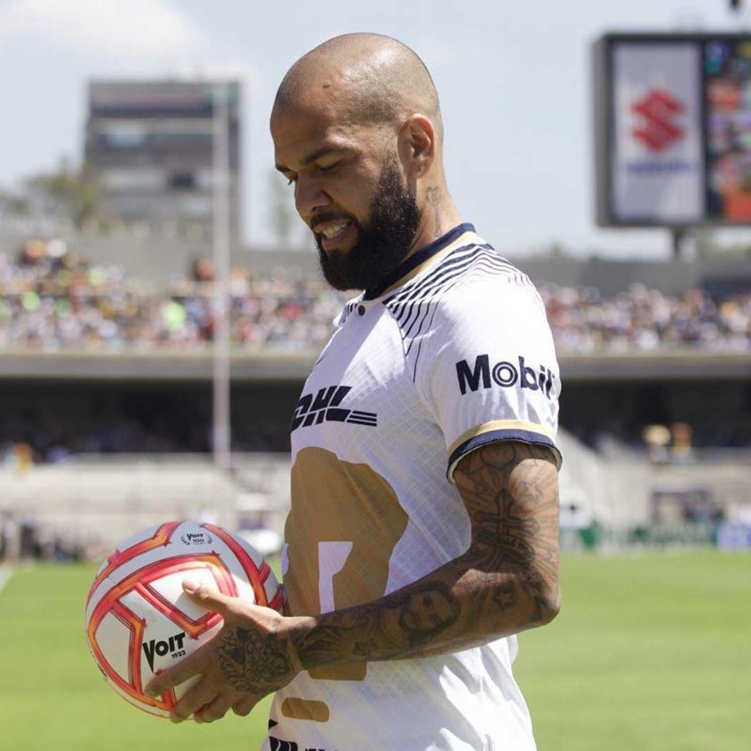 Dani Alves es detenido por presunta agresión sexual
