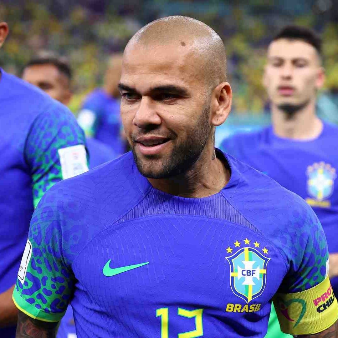 La abogada de la mujer a la que presuntamente violó Dani Alves dijo que la libertad del futbolista sería un atentado psicológico de su víctima