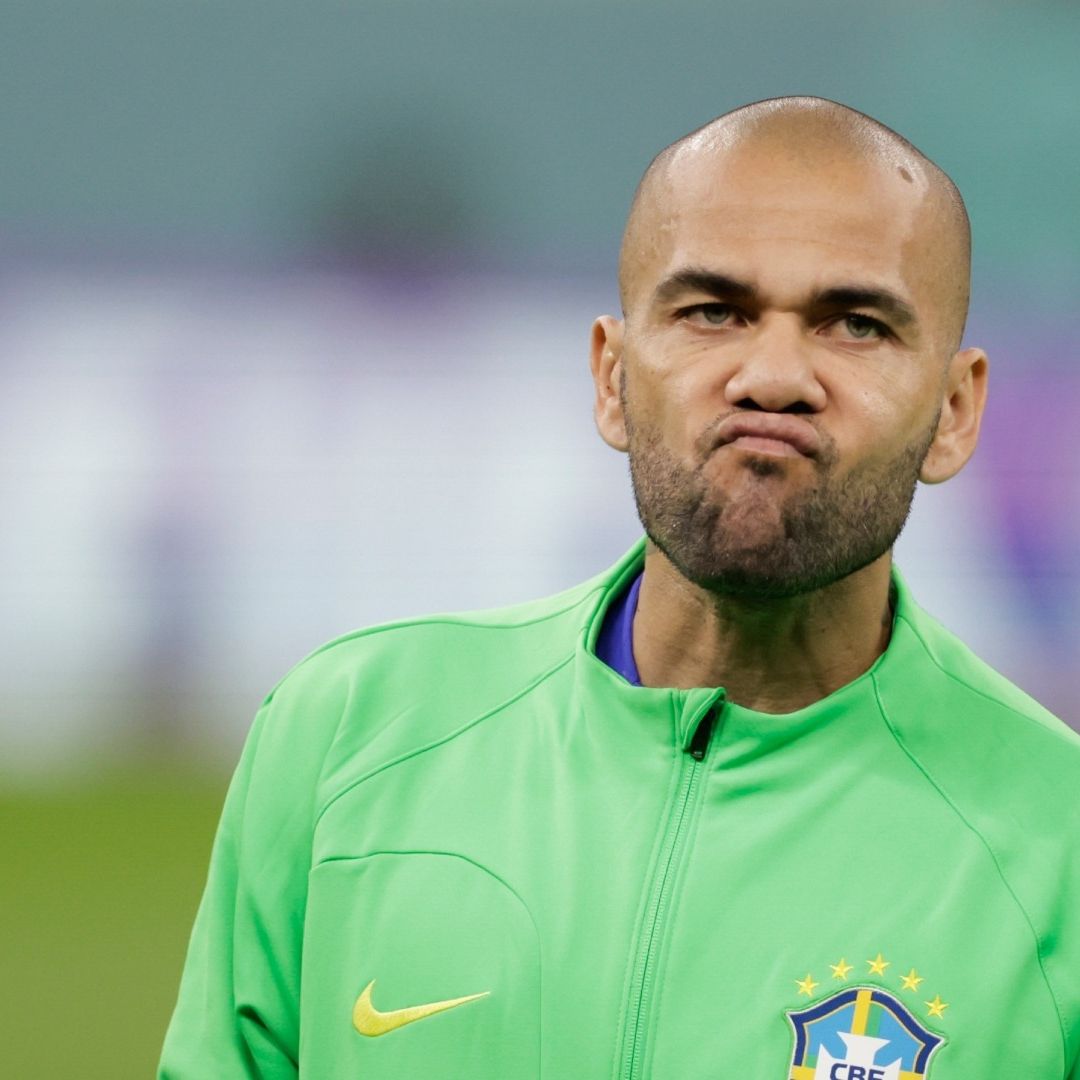 Fiscalía Pide 9 Años de Cárcel para Dani Alves por Violar a una Joven en una Discoteca
