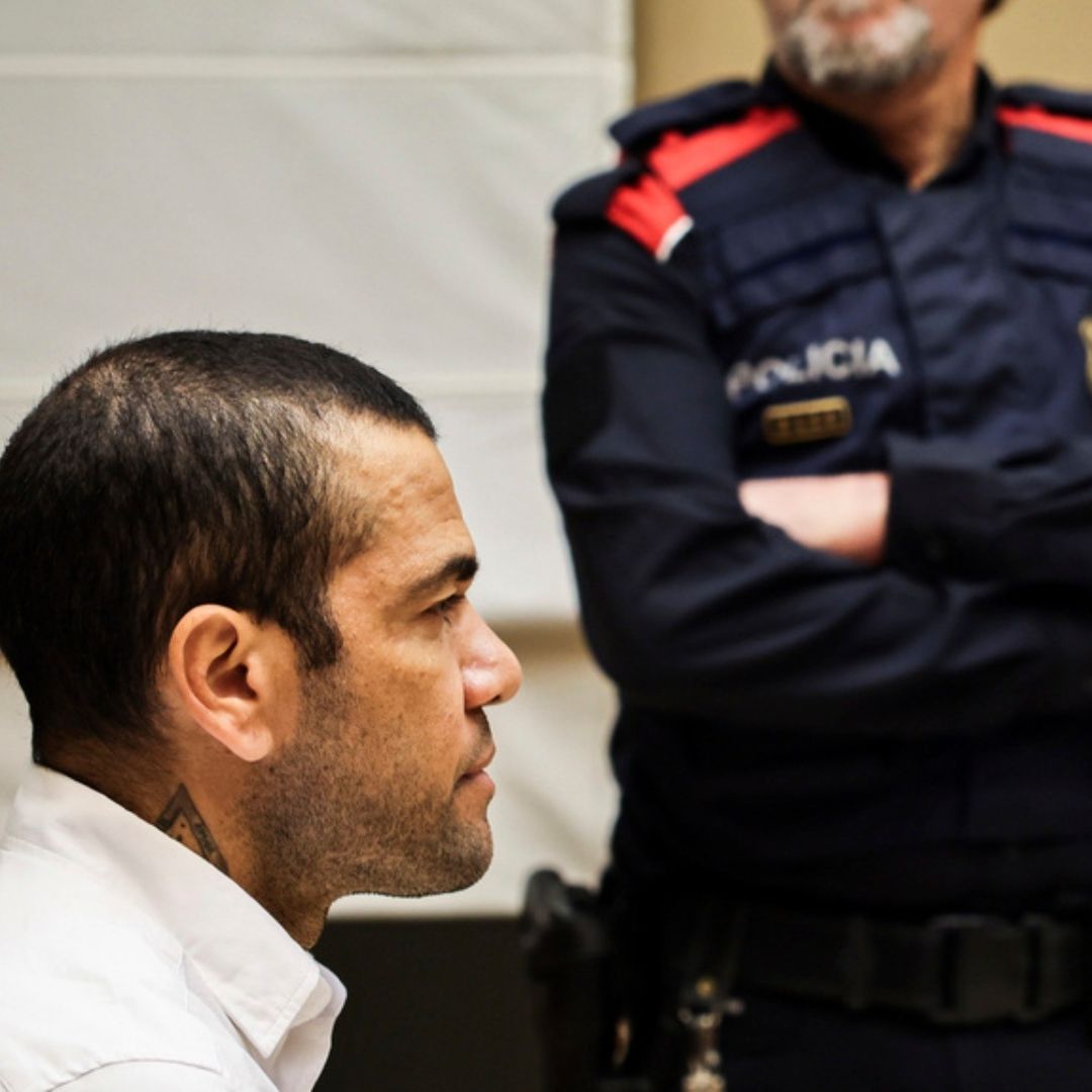 Dani Alves está a la espera de que le dicten sentencia. Foto: AP