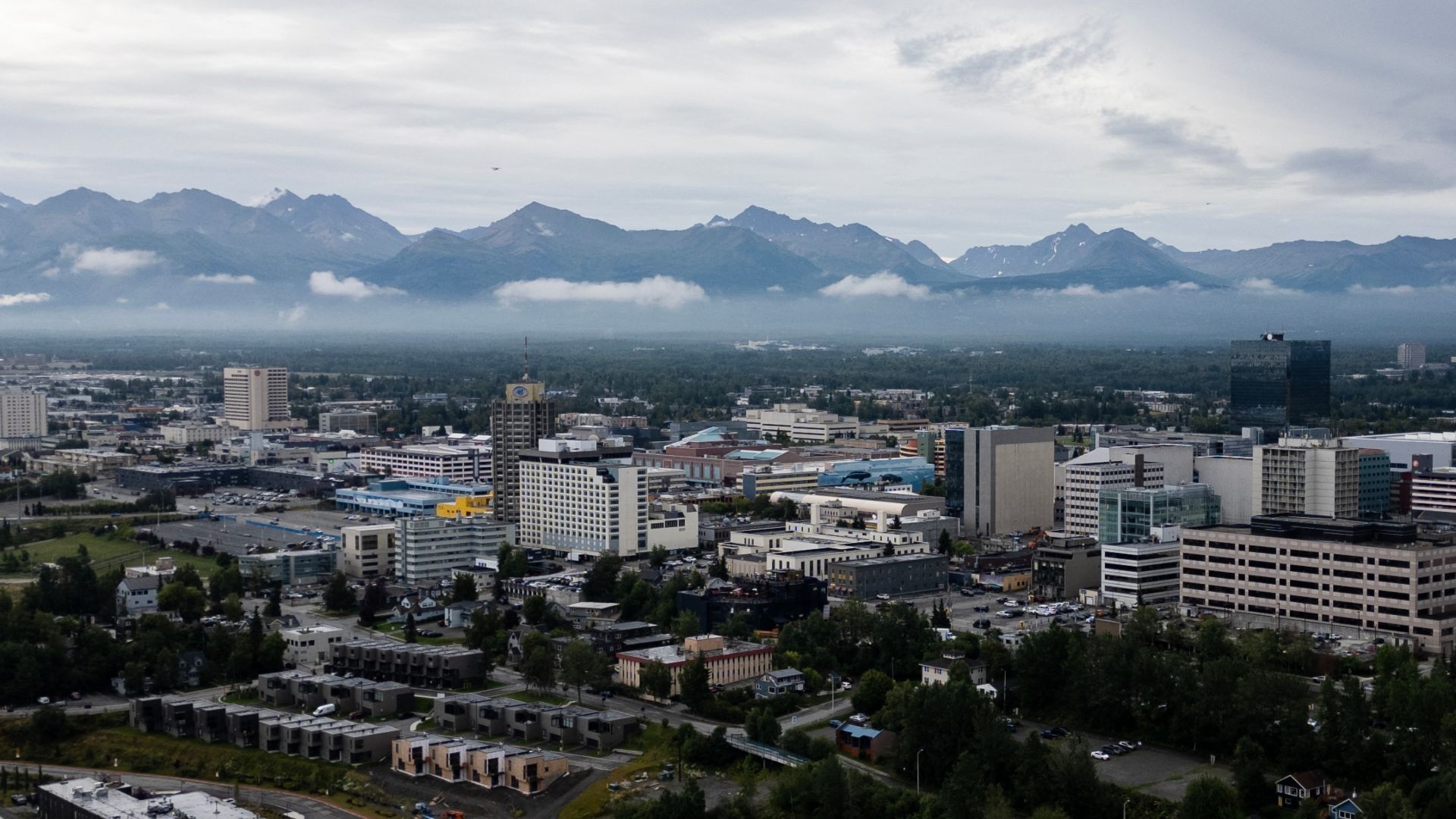 Así es Anchorage, Alaska, el Lugar donde Se Reunirán Donald Trump y Vladimir Putin