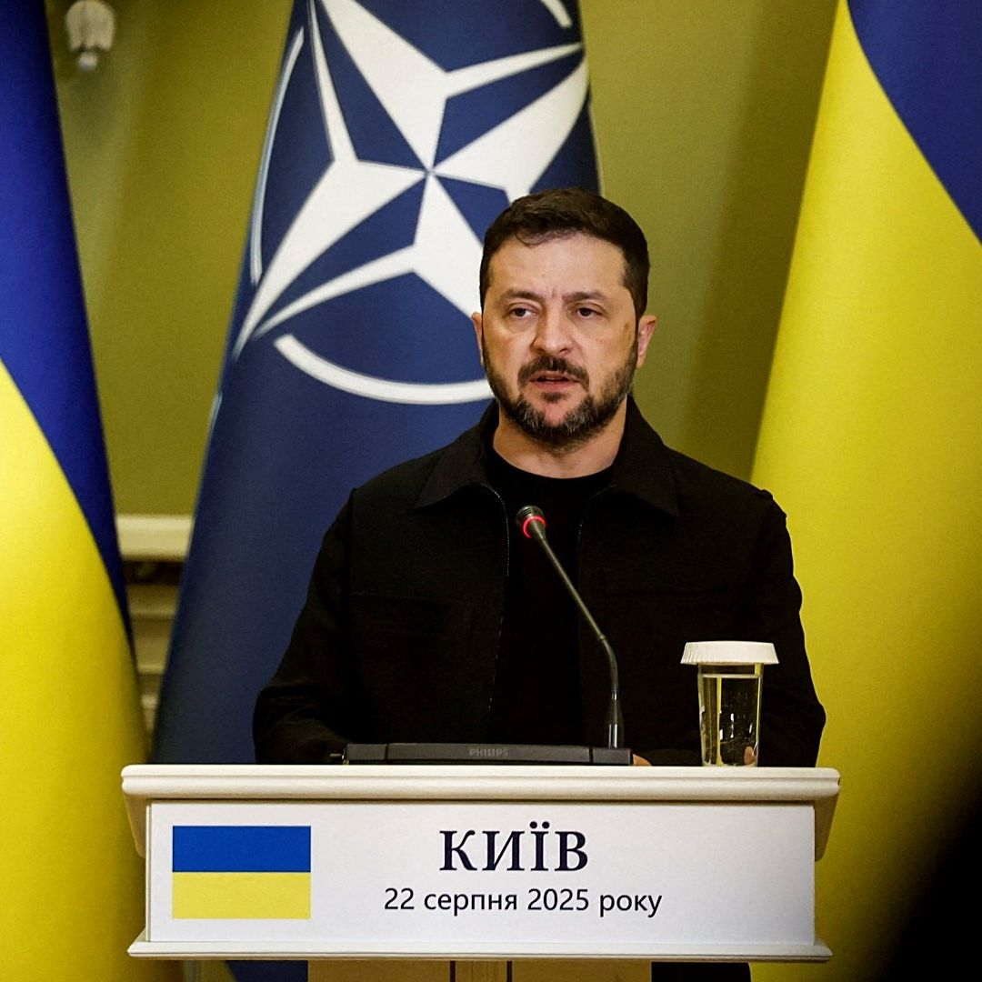 Presidente ucraniano Zelenski en conferencia de prensa en Kiev, Ucrania