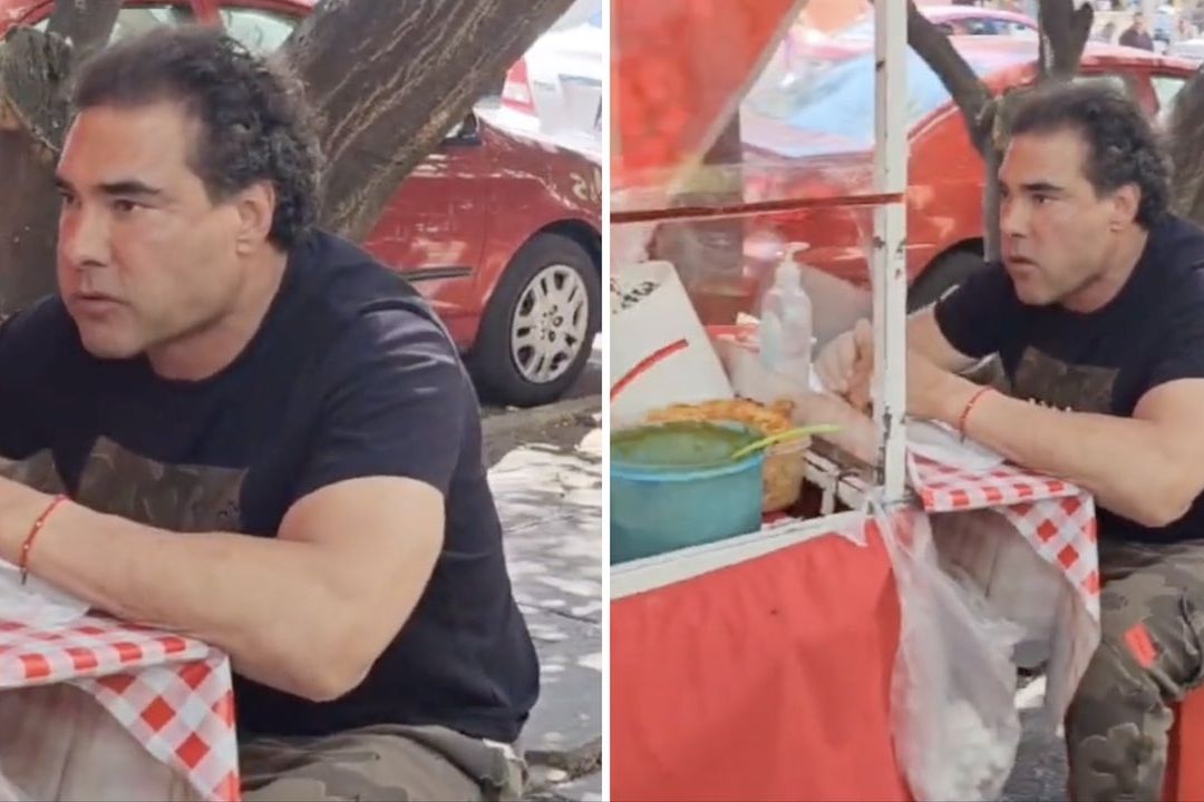 Eduardo Yáñez comiendo tacos de cecina