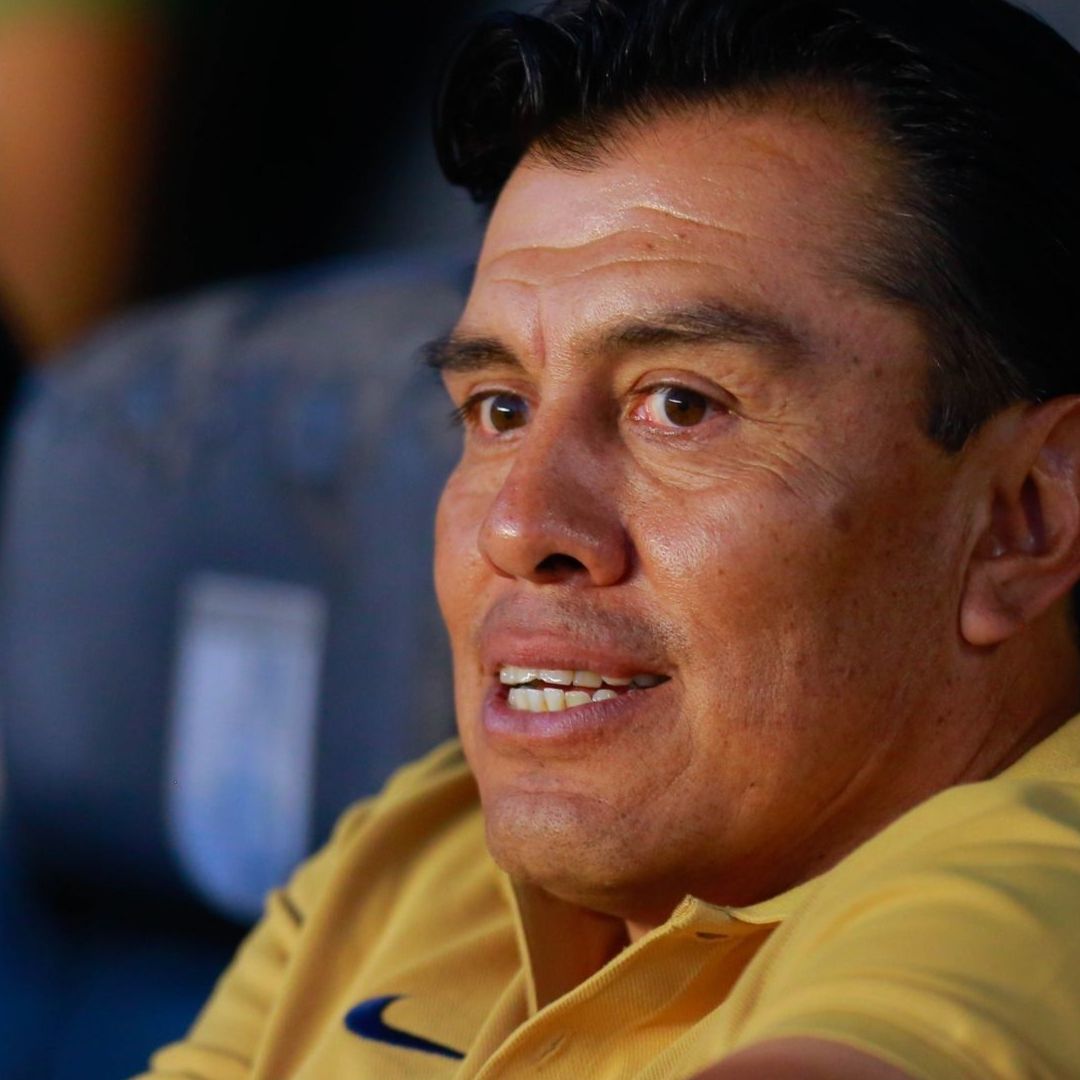 Pumas revela que Raúl Alpízar dirigirá al primer equipo.