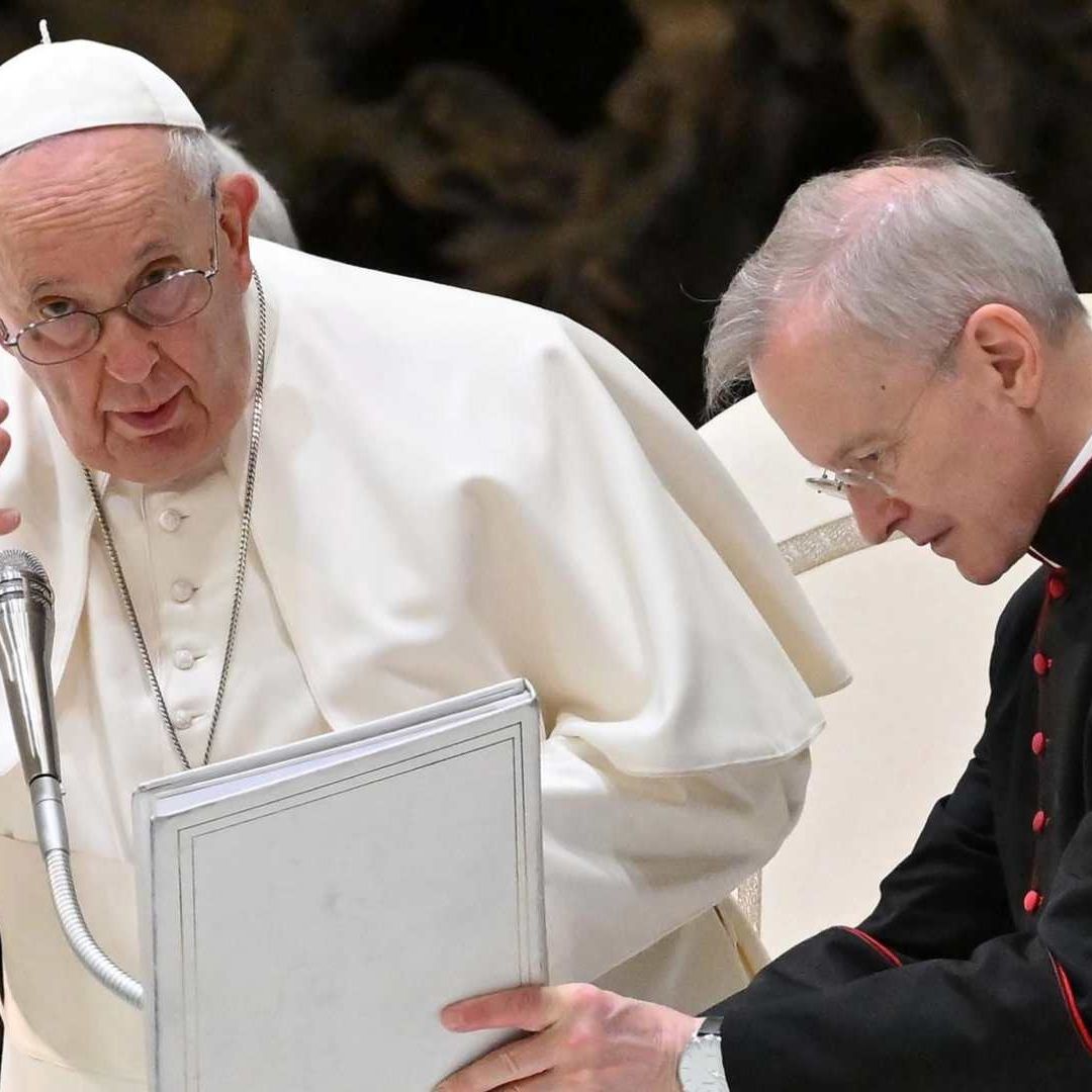 El Vaticano confirma resfriado del Papa Francisco
