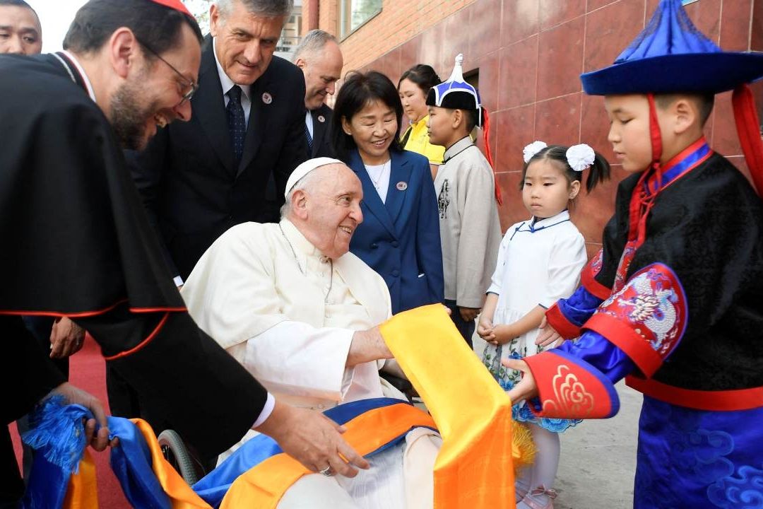 El Papa Francisco Realiza Histórica Visita a Mongolia