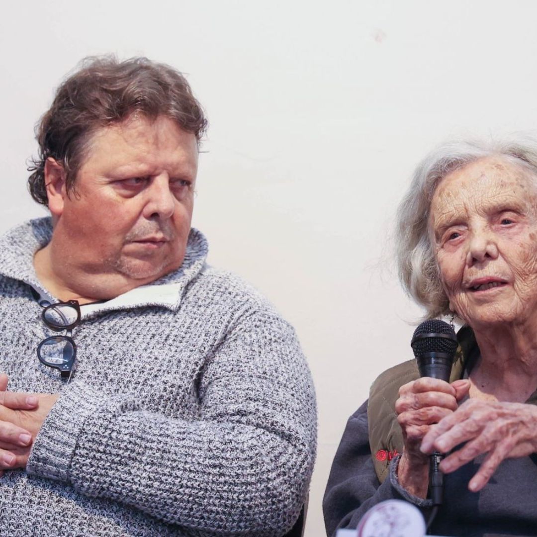 ¡Buena Noticia! Acervo de Elena Poniatowska Se Queda en México