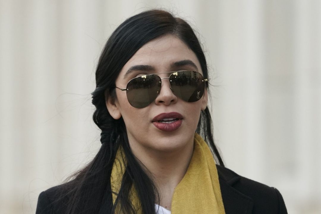 Emma Coronel salió de prisión el 30 de mayo; fue trasladada a Los Ángeles
