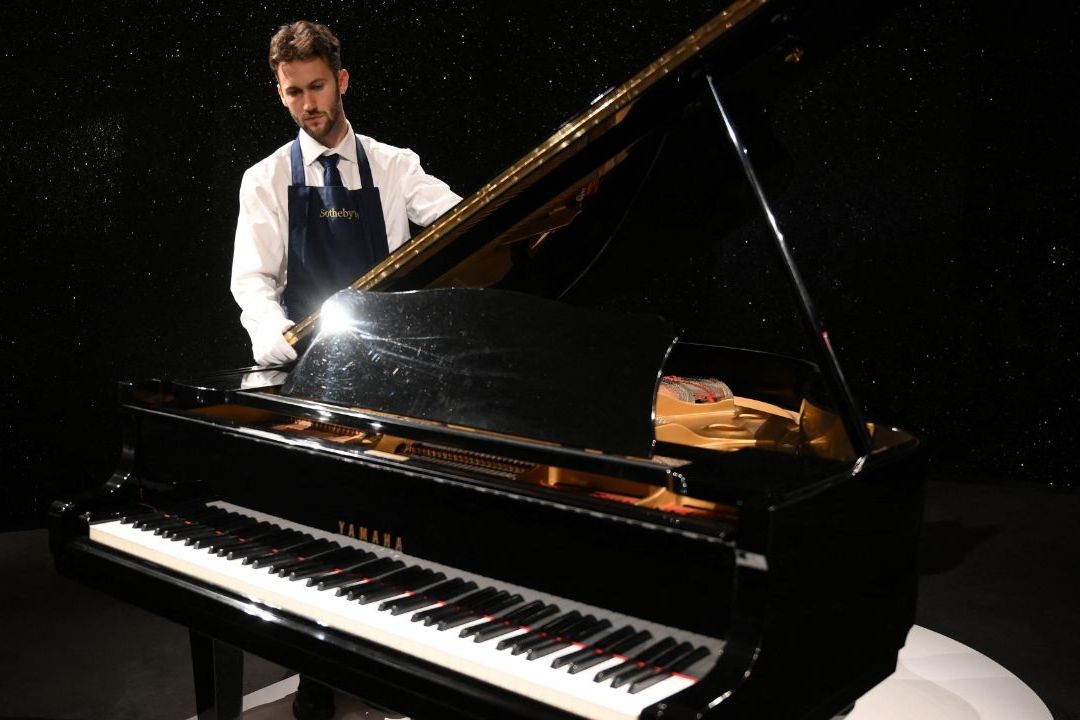 Piano Freddie Mercury Subastado Dos Millones de Dólares