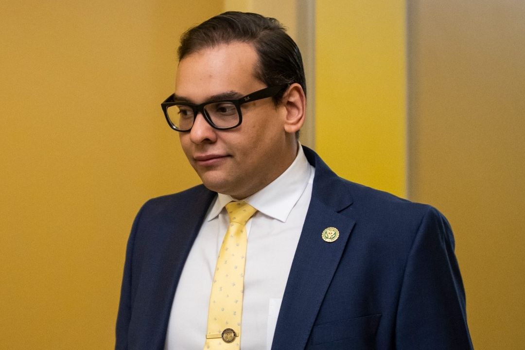 El Congresista George Santos fue arrestado en Estados Unidos