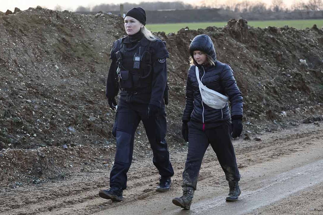 Greta Thunberg Tras Detención en Alemania: "La protección del Clima No Es un Delito"