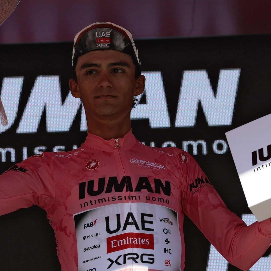 Isaac Del Toro, primer mexicano en vestir la Maglia Rosa