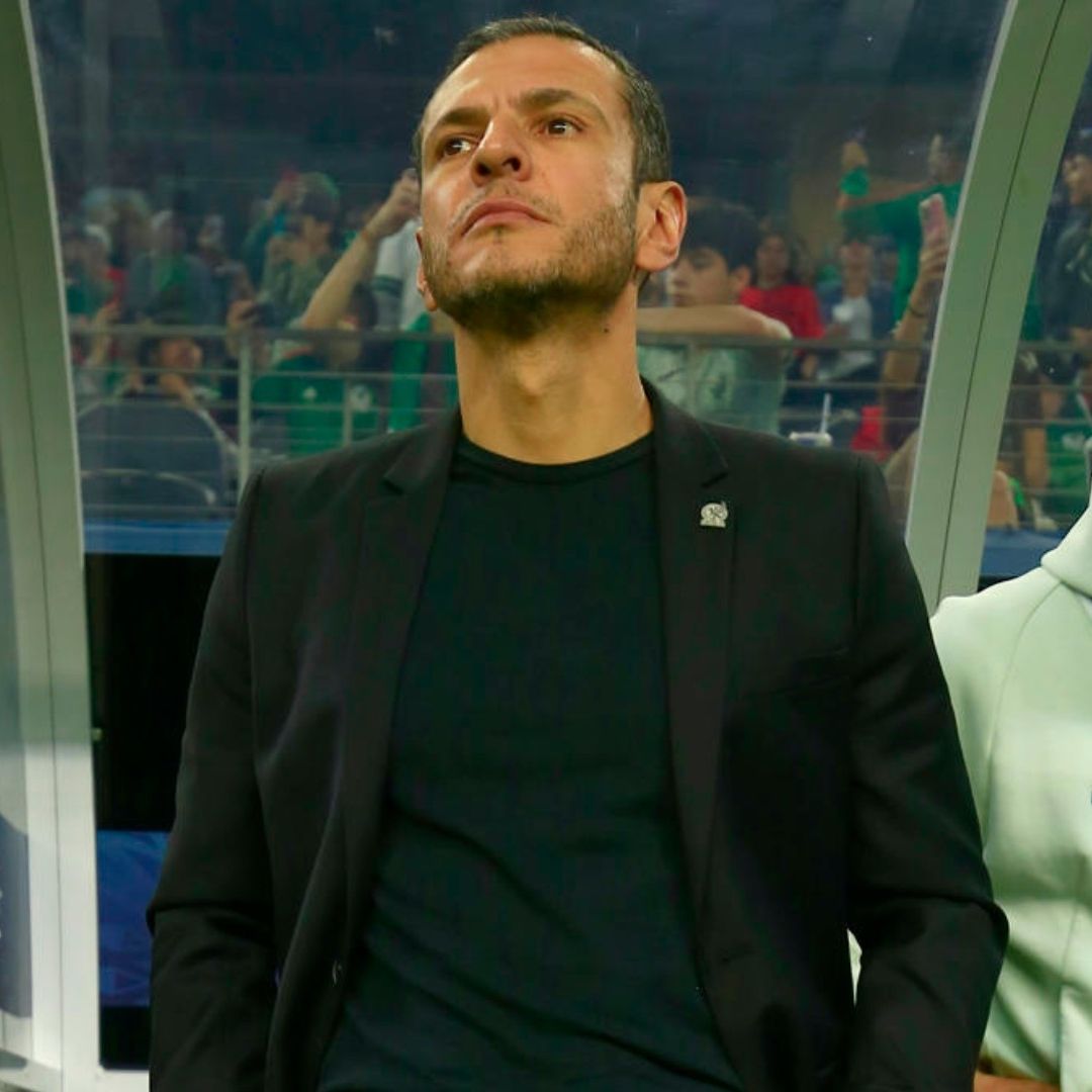 Un sector de la afición mexicana pide el cese de Jaime Lozano. Foto: EFE