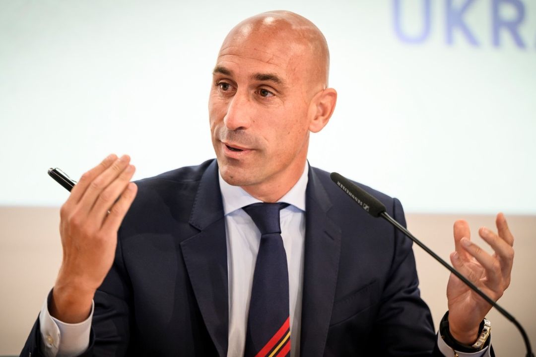 Este es el dinero que perdería Luis Rubiales por salir de la RFEF y la UEFA