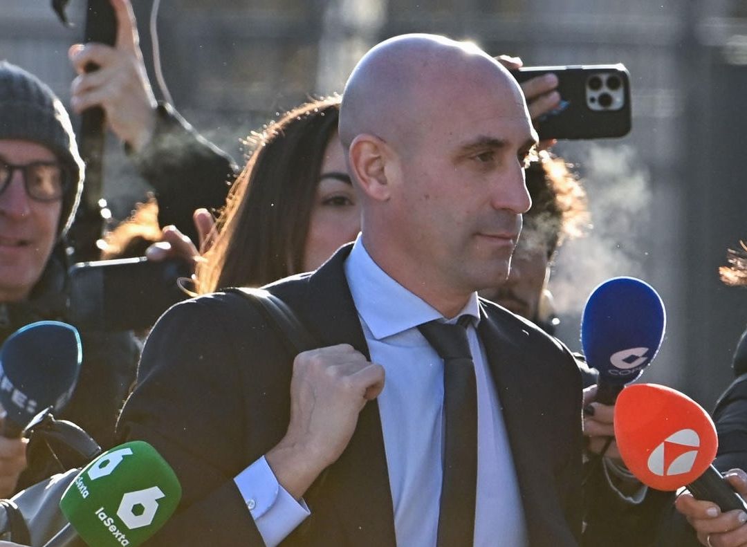 Luis Rubiales se presenta a la audiencia por el beso a Jenni Hermoso