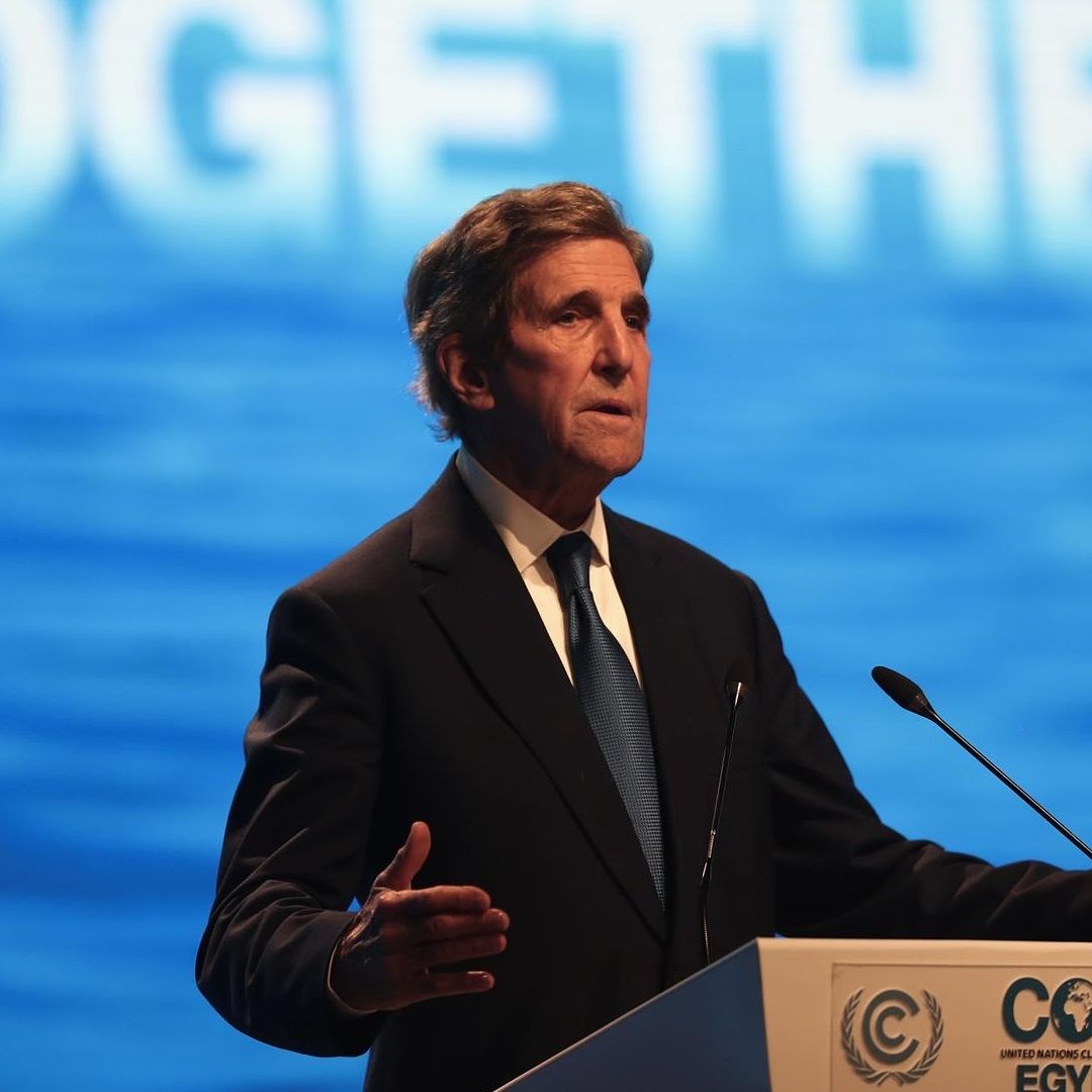 John Kerry participa en la Cumbre COP27 en Egipto