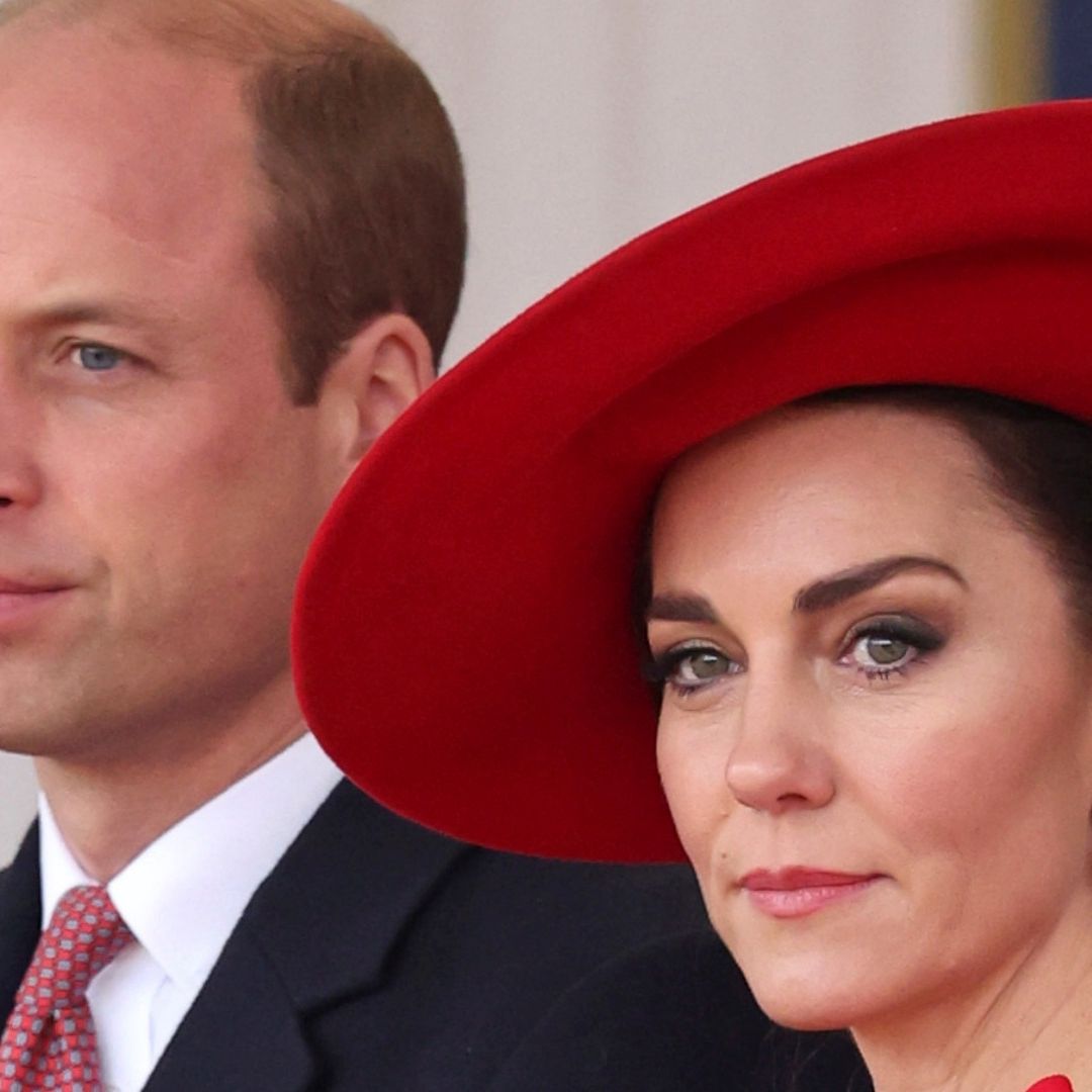 El príncipe William y su esposa, Kate Middleton, fueron fotografiados hoy 11 de marzo de 2024 saliendo juntos en coche de su residencia en Windsor