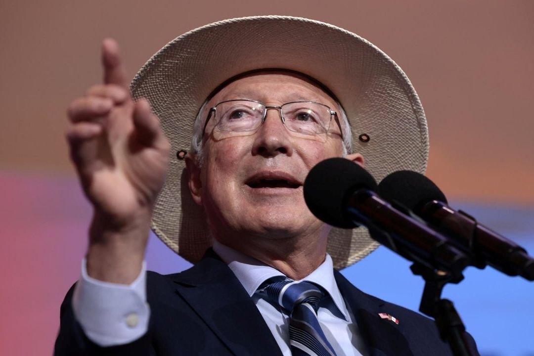 Ken Salazar expresa agradecimiento a México por colaboración durante ataques terroristas del 11-S