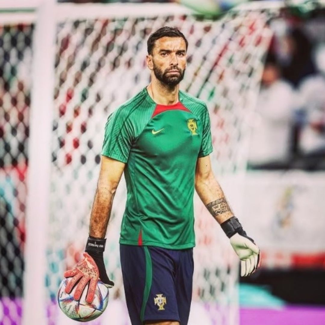 El portero Rui Patricio levantó dos trofeos de campeón con la Selección de Portugal.