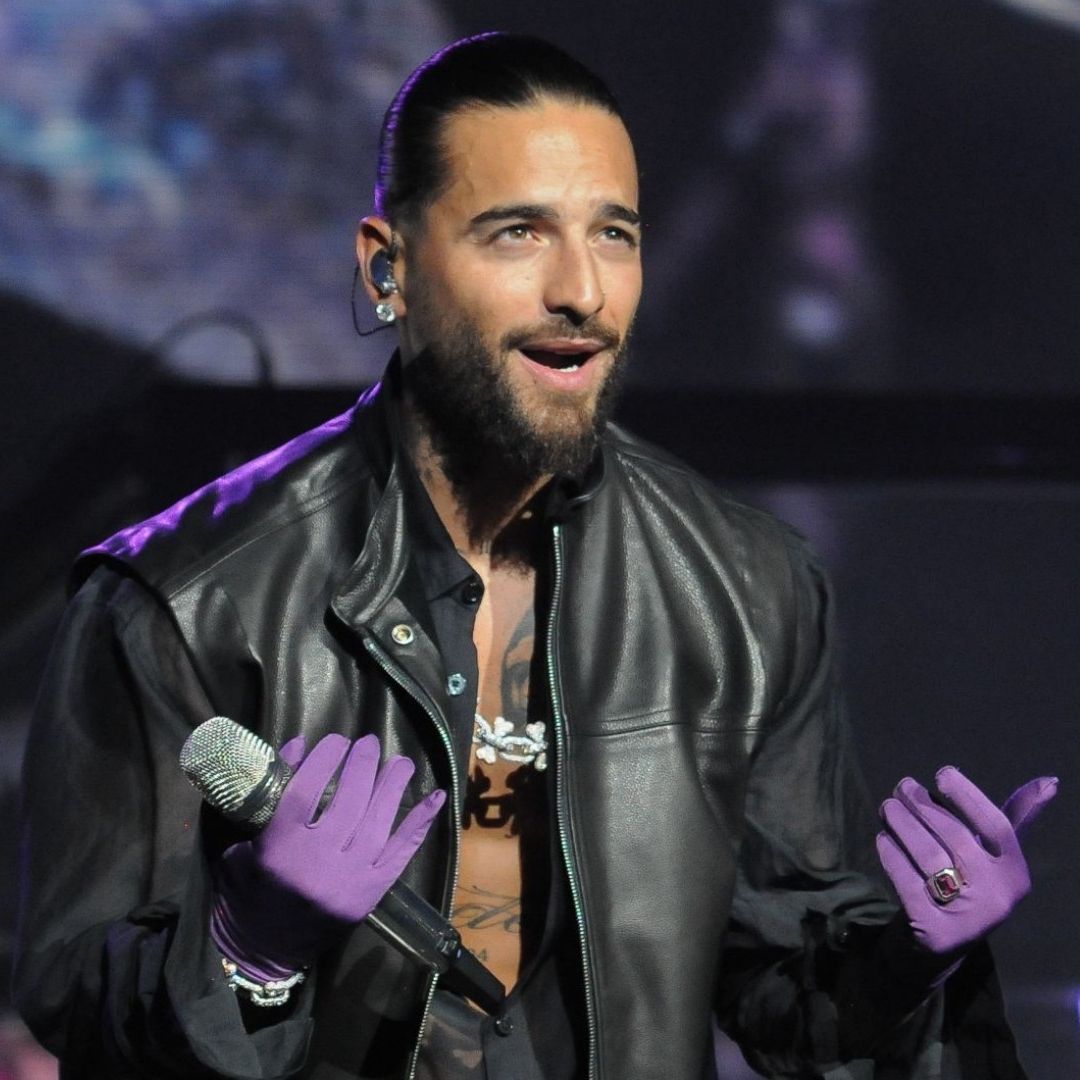 Maluma lleva a su madre a concierto de Luis Miguel