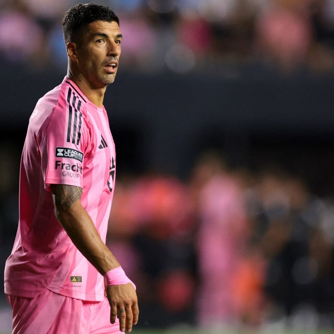 No lo Perdonan: MLS También Sanciona a Luis Suárez por Escupitajo