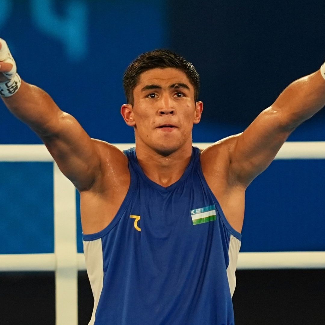 Muydinkhujaev se impuso al estadounidense Omari Jones en su semifinal. Foto AP