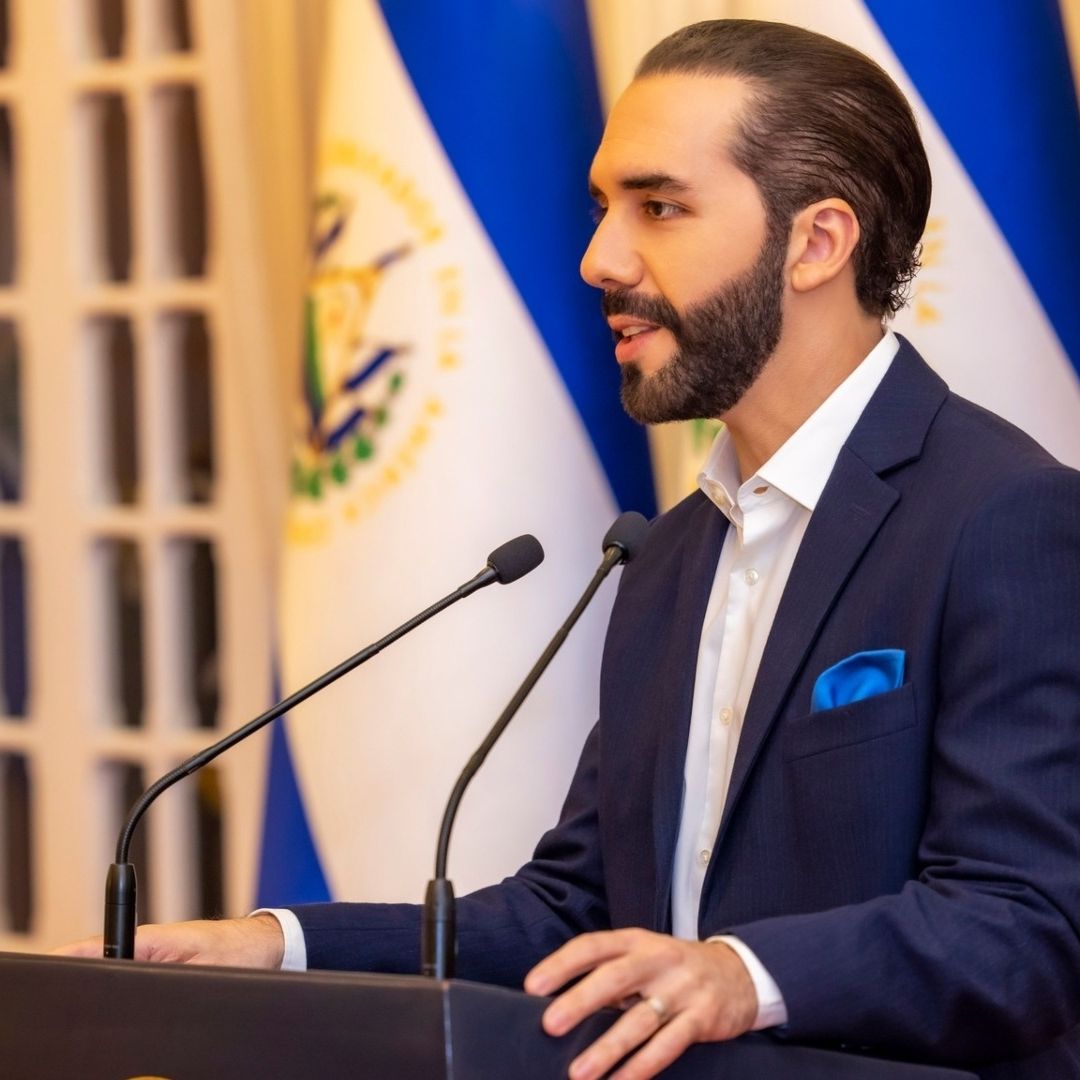 El presidente de El Salvador, Nayib Bukele, ha tenido días ríspidos con las autoridades mexicanas.