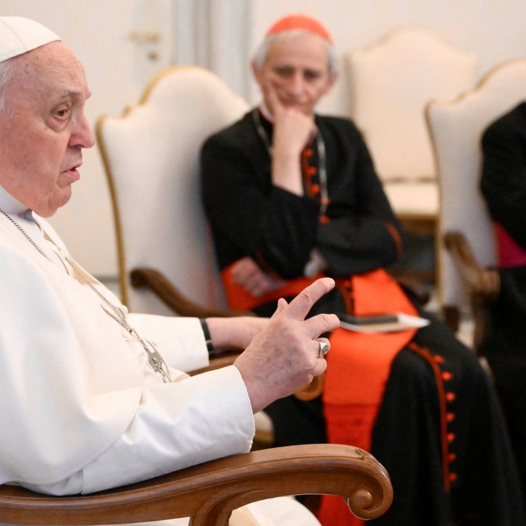 El papa con los obispos de Emilia-Romaña en el Vaticano