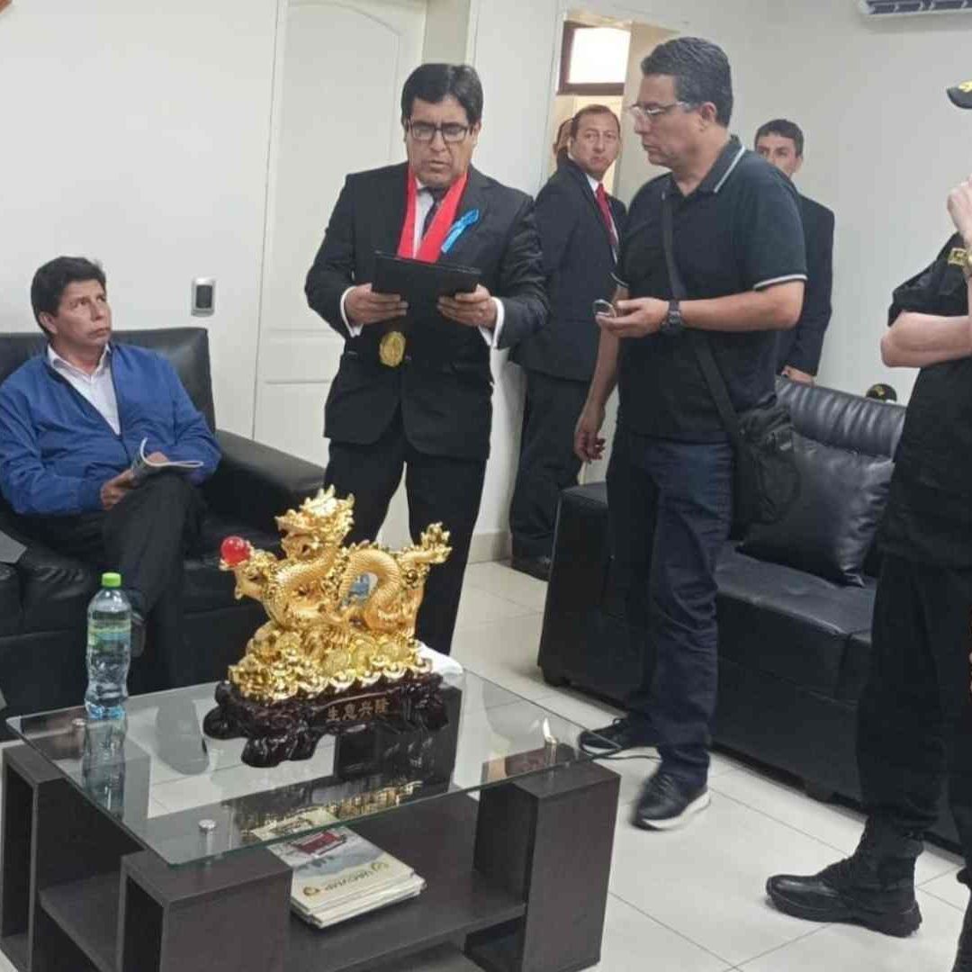 Pedro Castillo durante su detención en instalaciones de la Policía Nacional del Perú