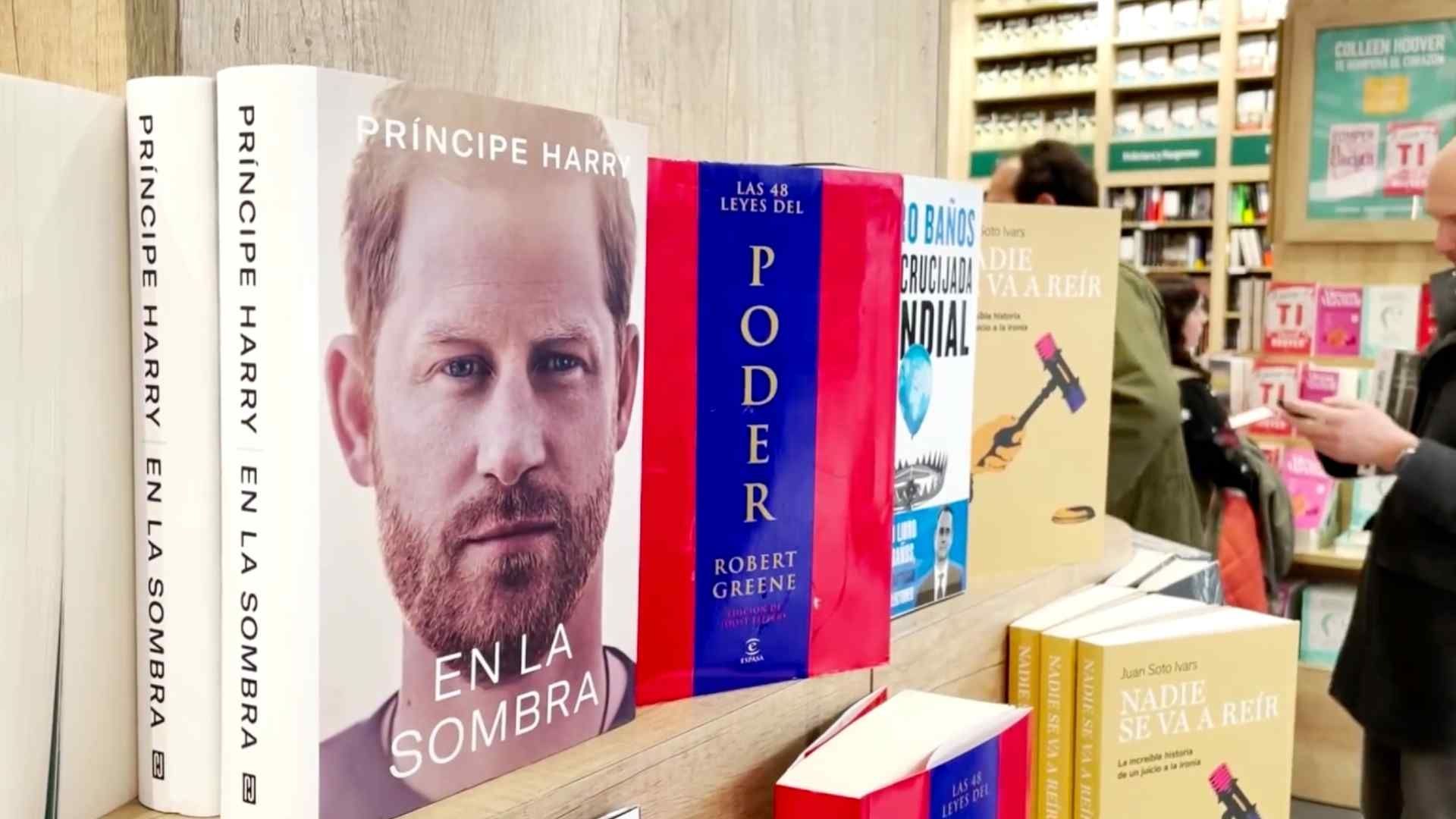 Príncipe Harry defiende sus memorias