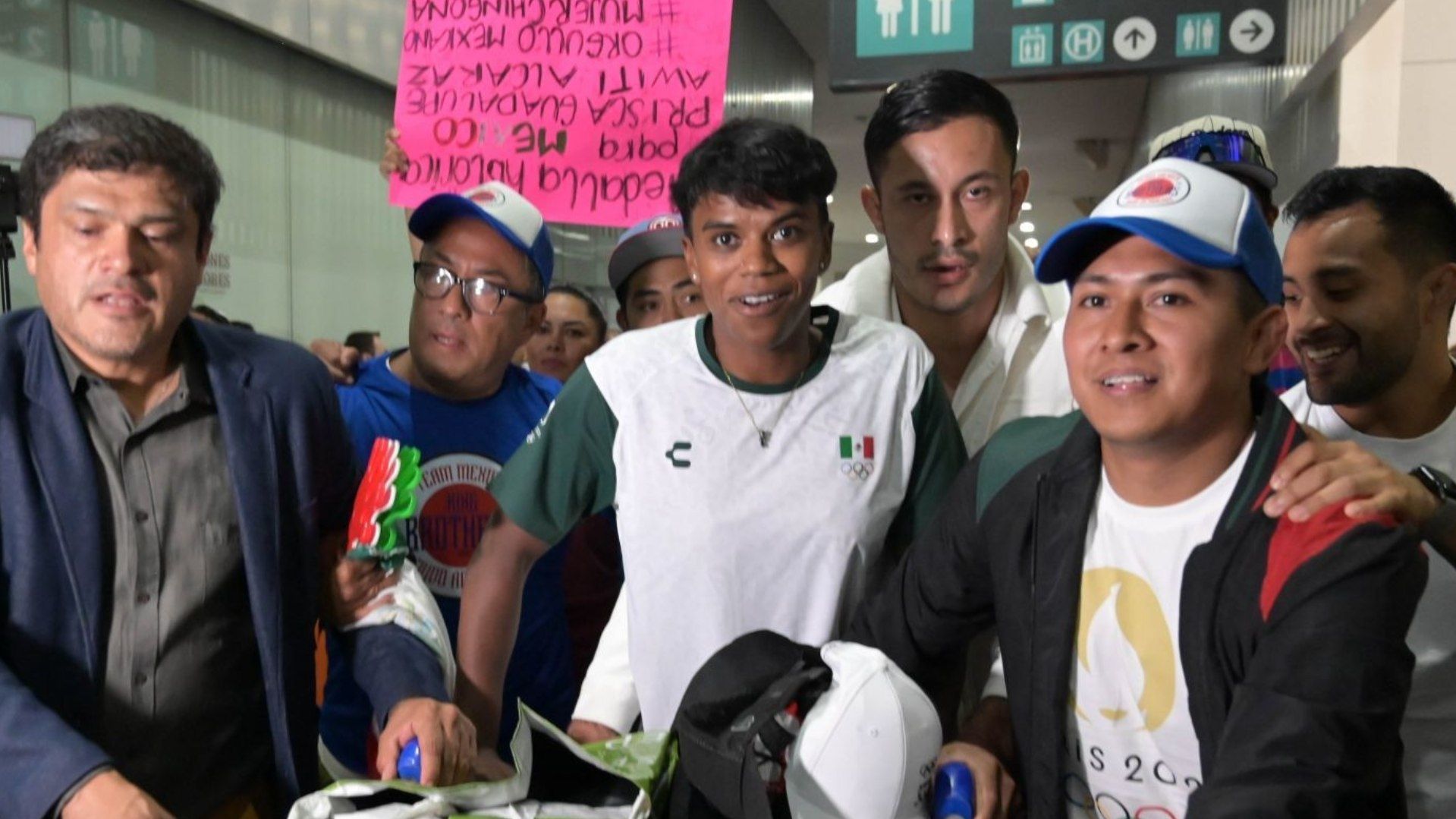 Prisca Awiti a su llegada a la Ciudad de México.