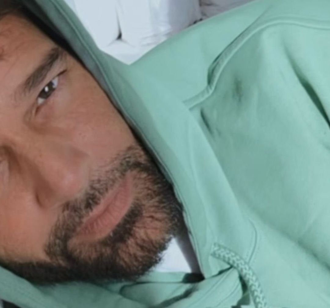 Ricky Martin Cancela Concierto 'Christmas by Starlite' en Madrid por Problemas de Salud