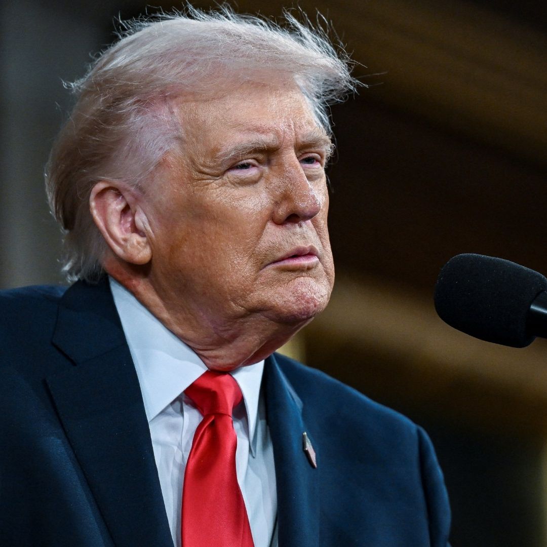 Trump Llama "Enfermo y Demente" a Robert De Niro Luego de que el Actor lo Criticó.