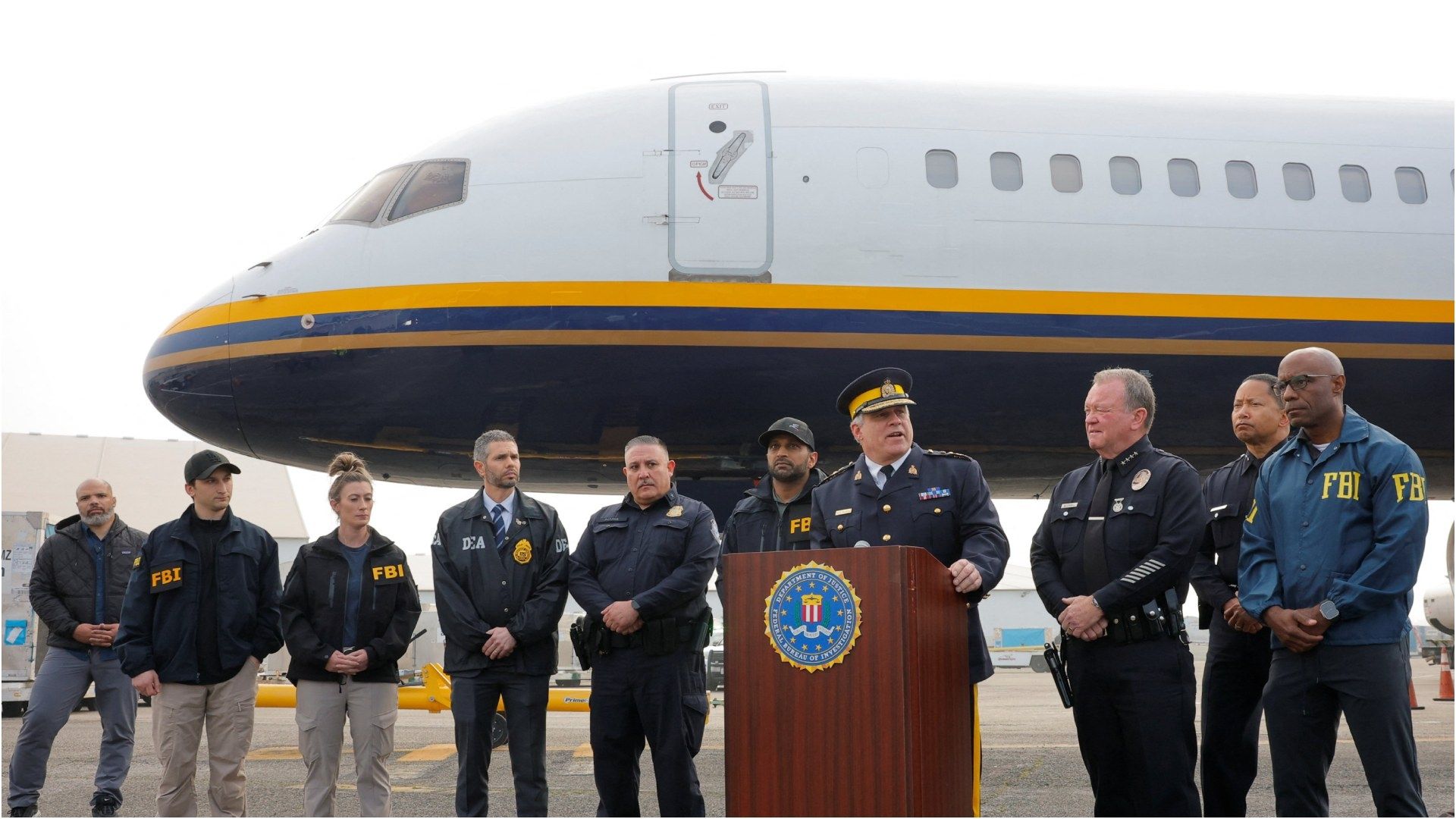 Directivos del FBI, la Real Policía Montada de Canadá y la Policía de Los Ángeles anunciaron en conferencia de prensa la detención del exatleta olímpico canadiense Ryan Wedding.